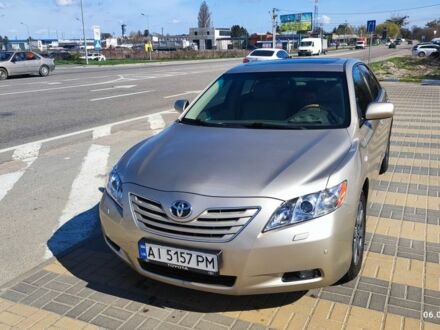 Бежевий Тойота Камрі, об'ємом двигуна 3.5 л та пробігом 290 тис. км за 10500 $, фото 1 на Automoto.ua