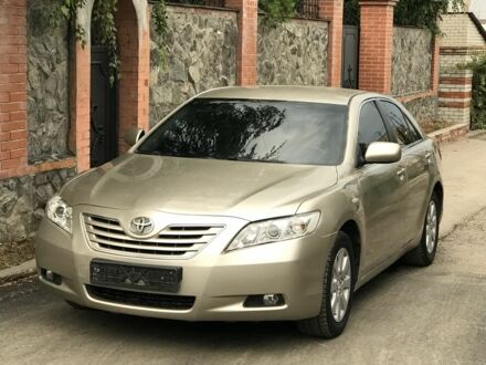 Тойота Камрі 2007 у Дніпро (Дніпропетровську) на Automoto.ua Бежевий Тойота Камрі, об'ємом двигуна 2.4 л та пробігом 300 тис. км за 7500 $, фото 1 на Automoto.ua