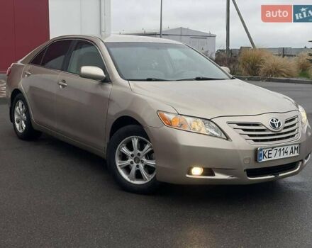 Бежевий Тойота Камрі, об'ємом двигуна 2.4 л та пробігом 199 тис. км за 6999 $, фото 1 на Automoto.ua