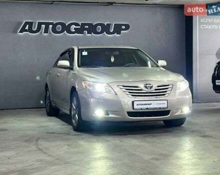 Бежевый Тойота Камри, объемом двигателя 2.36 л и пробегом 144 тыс. км за 10950 $, фото 1 на Automoto.ua