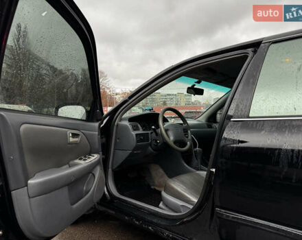 Чорний Тойота Камрі, об'ємом двигуна 2.2 л та пробігом 360 тис. км за 3450 $, фото 3 на Automoto.ua