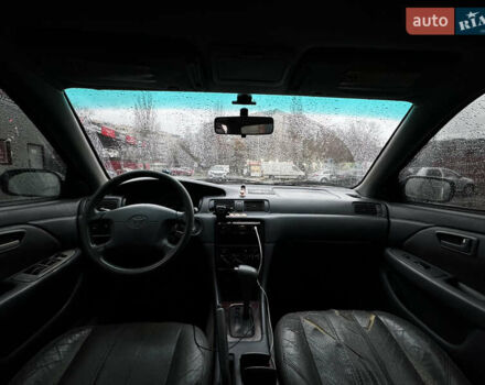 Чорний Тойота Камрі, об'ємом двигуна 2.2 л та пробігом 360 тис. км за 3450 $, фото 14 на Automoto.ua