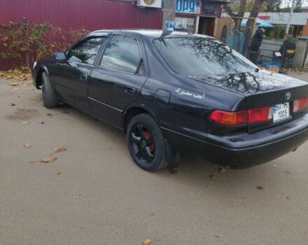 Черный Тойота Камри, объемом двигателя 2.2 л и пробегом 300 тыс. км за 2500 $, фото 3 на Automoto.ua