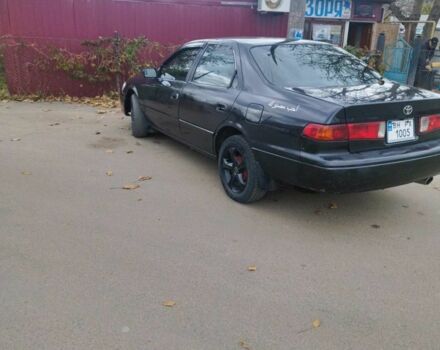 Черный Тойота Камри, объемом двигателя 2.2 л и пробегом 300 тыс. км за 2500 $, фото 2 на Automoto.ua