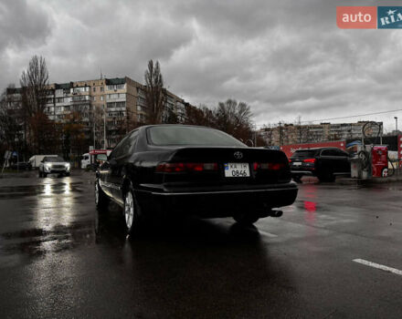 Чорний Тойота Камрі, об'ємом двигуна 2.2 л та пробігом 360 тис. км за 3450 $, фото 6 на Automoto.ua