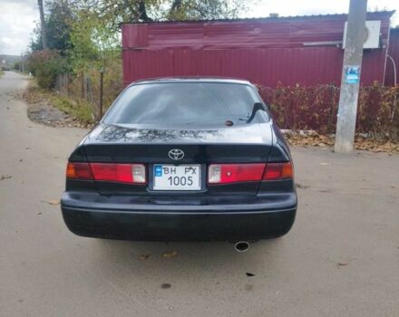 Черный Тойота Камри, объемом двигателя 2.2 л и пробегом 300 тыс. км за 2500 $, фото 5 на Automoto.ua