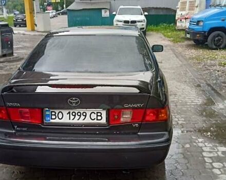 Чорний Тойота Камрі, об'ємом двигуна 3 л та пробігом 333 тис. км за 2850 $, фото 5 на Automoto.ua