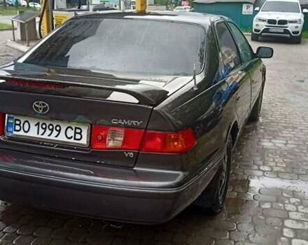 Чорний Тойота Камрі, об'ємом двигуна 3 л та пробігом 333 тис. км за 2850 $, фото 7 на Automoto.ua