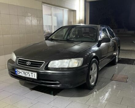 Черный Тойота Камри, объемом двигателя 2.2 л и пробегом 245 тыс. км за 3200 $, фото 1 на Automoto.ua