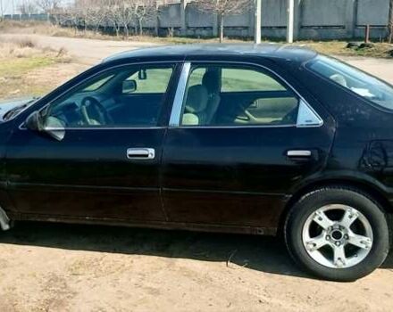 Черный Тойота Камри, объемом двигателя 2.2 л и пробегом 330 тыс. км за 3300 $, фото 8 на Automoto.ua