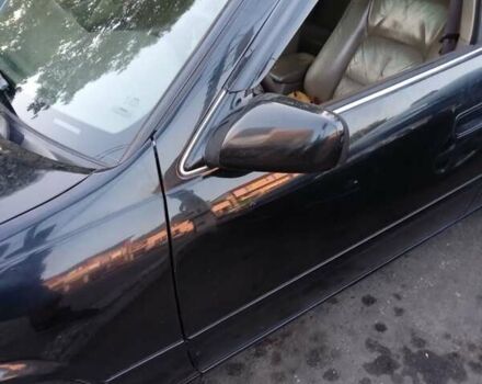 Черный Тойота Камри, объемом двигателя 2.2 л и пробегом 350 тыс. км за 3000 $, фото 4 на Automoto.ua