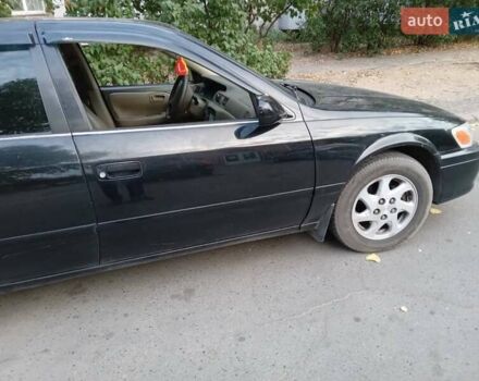 Черный Тойота Камри, объемом двигателя 2.2 л и пробегом 350 тыс. км за 3000 $, фото 6 на Automoto.ua