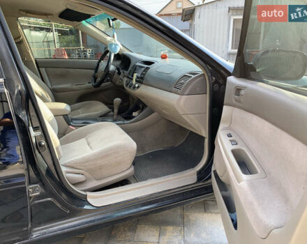 Чорний Тойота Камрі, об'ємом двигуна 2.37 л та пробігом 170 тис. км за 4300 $, фото 10 на Automoto.ua