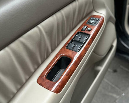 Черный Тойота Камри, объемом двигателя 2.36 л и пробегом 353 тыс. км за 6500 $, фото 19 на Automoto.ua