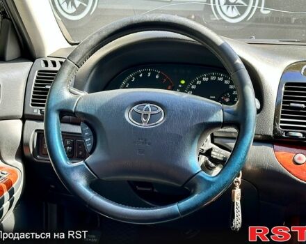 Тойота Камрі 2004 у Харкові на Automoto.ua Чорний Тойота Камрі, об'ємом двигуна 3 л та пробігом 231 тис. км за 5000 $, фото 7 на Automoto.ua