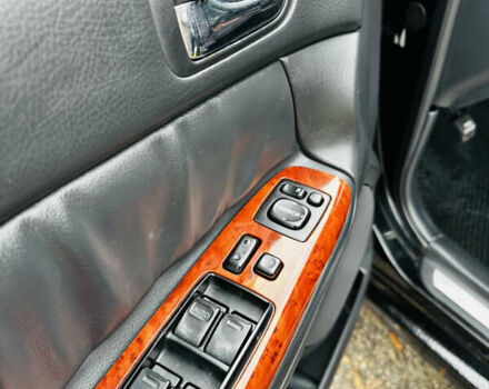 Черный Тойота Камри, объемом двигателя 3 л и пробегом 301 тыс. км за 4500 $, фото 10 на Automoto.ua