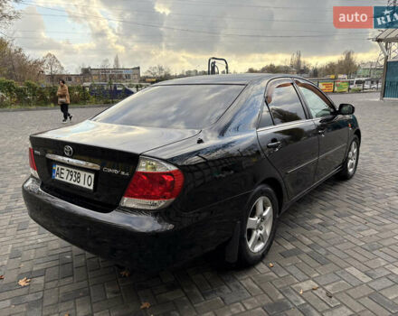Черный Тойота Камри, объемом двигателя 2.4 л и пробегом 326 тыс. км за 6300 $, фото 5 на Automoto.ua