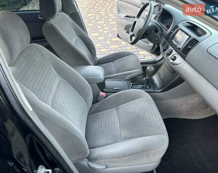 Черный Тойота Камри, объемом двигателя 2.36 л и пробегом 98 тыс. км за 8700 $, фото 72 на Automoto.ua