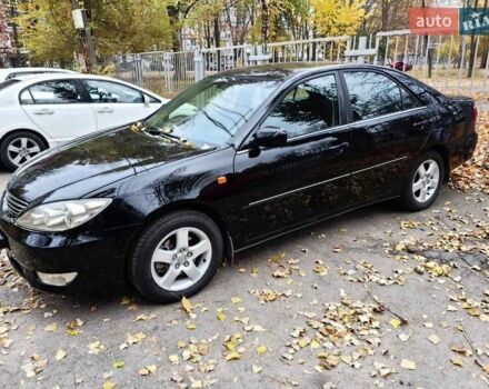 Чорний Тойота Камрі, об'ємом двигуна 3 л та пробігом 218 тис. км за 6400 $, фото 4 на Automoto.ua