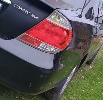 Чорний Тойота Камрі, об'ємом двигуна 2.4 л та пробігом 300 тис. км за 5500 $, фото 10 на Automoto.ua