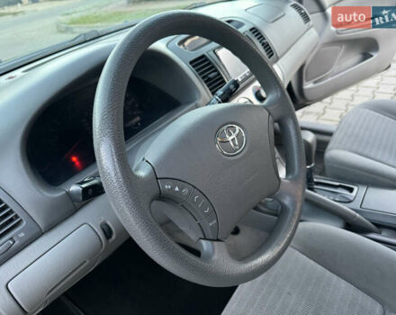 Черный Тойота Камри, объемом двигателя 2.36 л и пробегом 98 тыс. км за 8700 $, фото 47 на Automoto.ua