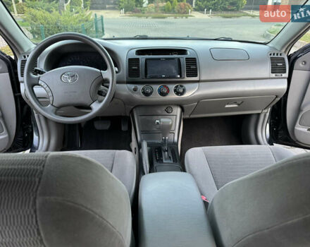 Черный Тойота Камри, объемом двигателя 2.36 л и пробегом 98 тыс. км за 8700 $, фото 65 на Automoto.ua