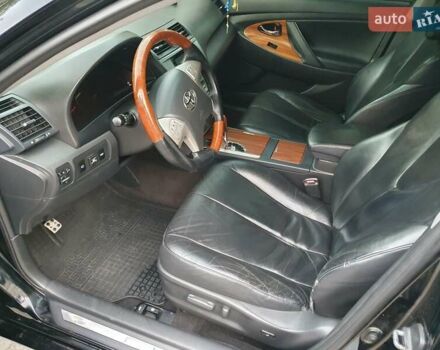 Черный Тойота Камри, объемом двигателя 3.46 л и пробегом 263 тыс. км за 13999 $, фото 16 на Automoto.ua