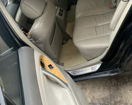 Черный Тойота Камри, объемом двигателя 3.5 л и пробегом 325 тыс. км за 7999 $, фото 17 на Automoto.ua