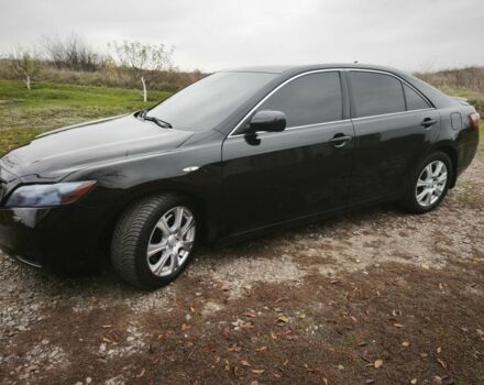 Черный Тойота Камри, объемом двигателя 3.5 л и пробегом 325 тыс. км за 7200 $, фото 1 на Automoto.ua