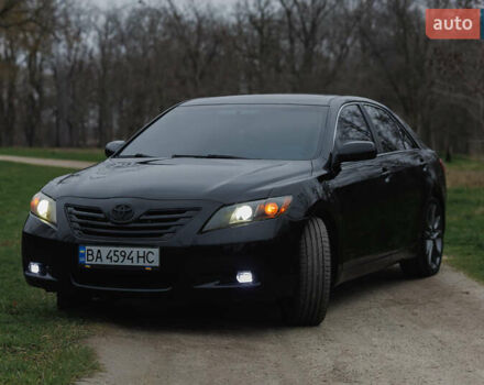 Черный Тойота Камри, объемом двигателя 3.46 л и пробегом 316 тыс. км за 9500 $, фото 59 на Automoto.ua