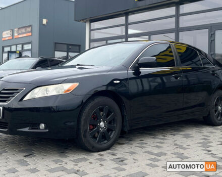 Черный Тойота Камри, объемом двигателя 2.4 л и пробегом 384 тыс. км за 9200 $, фото 2 на Automoto.ua