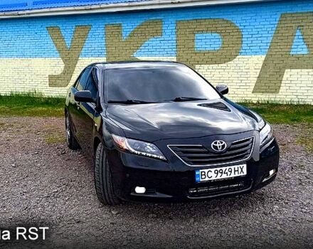 Черный Тойота Камри, объемом двигателя 3.5 л и пробегом 323 тыс. км за 9200 $, фото 2 на Automoto.ua