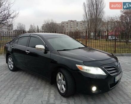 Чорний Тойота Камрі, об'ємом двигуна 2.4 л та пробігом 288 тис. км за 7700 $, фото 9 на Automoto.ua