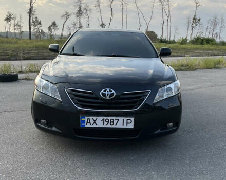 Черный Тойота Камри, объемом двигателя 2.4 л и пробегом 249 тыс. км за 9700 $, фото 5 на Automoto.ua
