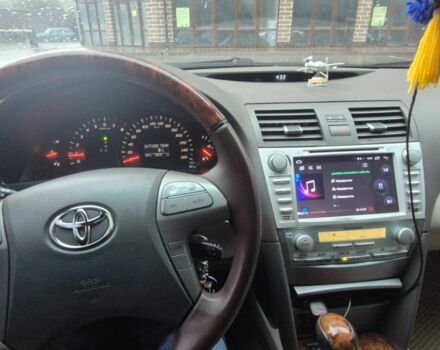 Черный Тойота Камри, объемом двигателя 3.5 л и пробегом 286 тыс. км за 7200 $, фото 7 на Automoto.ua