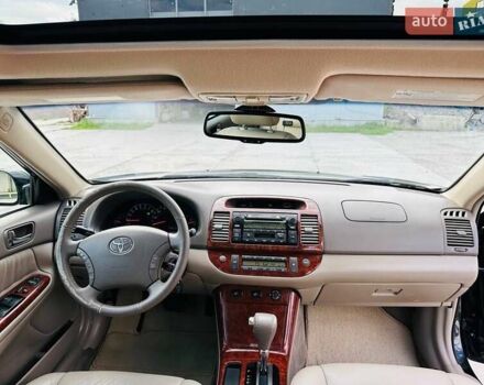 Черный Тойота Камри, объемом двигателя 3 л и пробегом 195 тыс. км за 6900 $, фото 13 на Automoto.ua