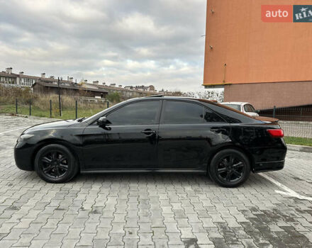 Черный Тойота Камри, объемом двигателя 3.5 л и пробегом 288 тыс. км за 8200 $, фото 1 на Automoto.ua