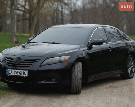 Черный Тойота Камри, объемом двигателя 3.46 л и пробегом 316 тыс. км за 9500 $, фото 26 на Automoto.ua
