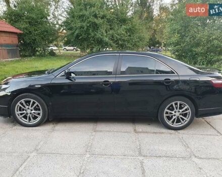 Черный Тойота Камри, объемом двигателя 3.46 л и пробегом 263 тыс. км за 13999 $, фото 7 на Automoto.ua