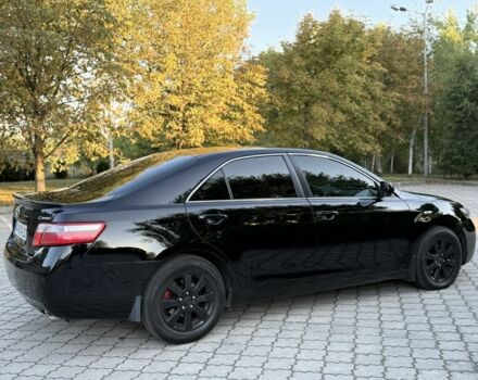 Черный Тойота Камри, объемом двигателя 3.5 л и пробегом 245 тыс. км за 7500 $, фото 7 на Automoto.ua