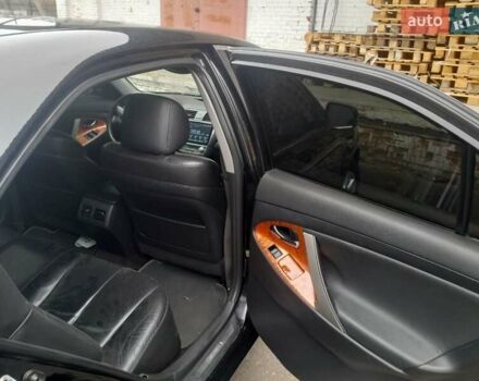 Черный Тойота Камри, объемом двигателя 3.46 л и пробегом 270 тыс. км за 8100 $, фото 10 на Automoto.ua