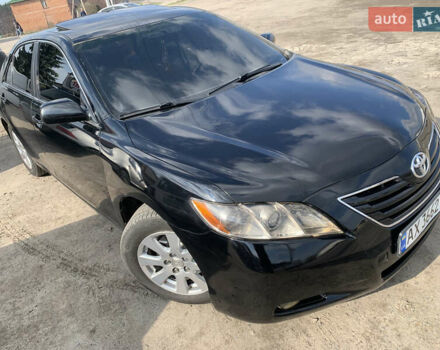 Черный Тойота Камри, объемом двигателя 3.5 л и пробегом 325 тыс. км за 7999 $, фото 51 на Automoto.ua