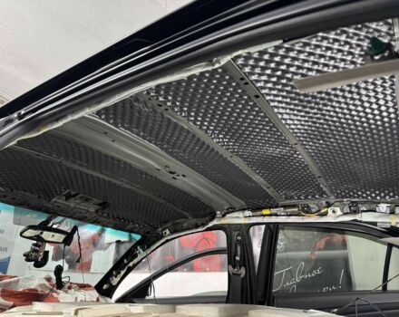 Черный Тойота Камри, объемом двигателя 3.5 л и пробегом 300 тыс. км за 7500 $, фото 6 на Automoto.ua