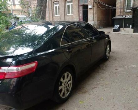 Черный Тойота Камри, объемом двигателя 3.5 л и пробегом 200 тыс. км за 6000 $, фото 2 на Automoto.ua