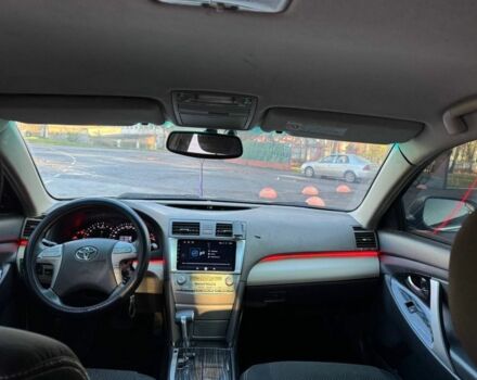 Черный Тойота Камри, объемом двигателя 3.5 л и пробегом 400 тыс. км за 5700 $, фото 2 на Automoto.ua