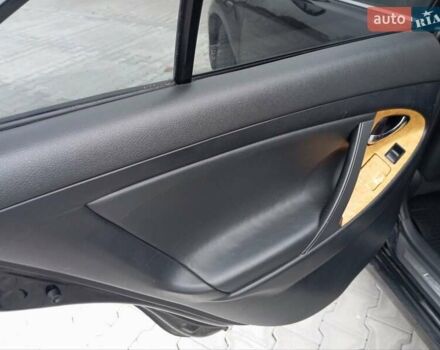 Чорний Тойота Камрі, об'ємом двигуна 2.4 л та пробігом 288 тис. км за 7700 $, фото 11 на Automoto.ua