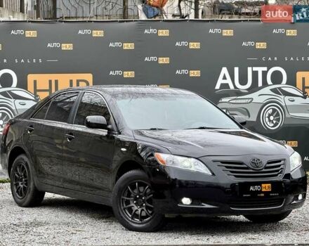 Чорний Тойота Камрі, об'ємом двигуна 3.5 л та пробігом 328 тис. км за 8600 $, фото 1 на Automoto.ua