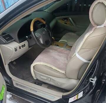 Черный Тойота Камри, объемом двигателя 3.5 л и пробегом 389 тыс. км за 8200 $, фото 1 на Automoto.ua