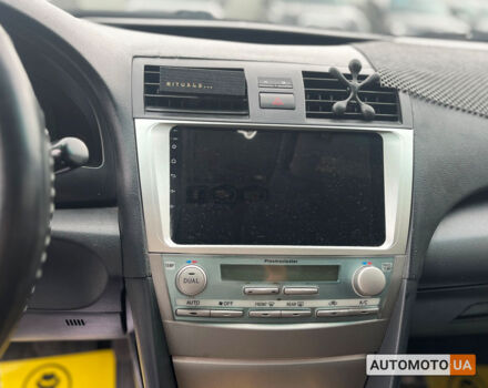 Черный Тойота Камри, объемом двигателя 2.4 л и пробегом 384 тыс. км за 9200 $, фото 15 на Automoto.ua