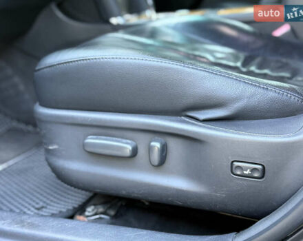 Черный Тойота Камри, объемом двигателя 3.5 л и пробегом 300 тыс. км за 7500 $, фото 11 на Automoto.ua